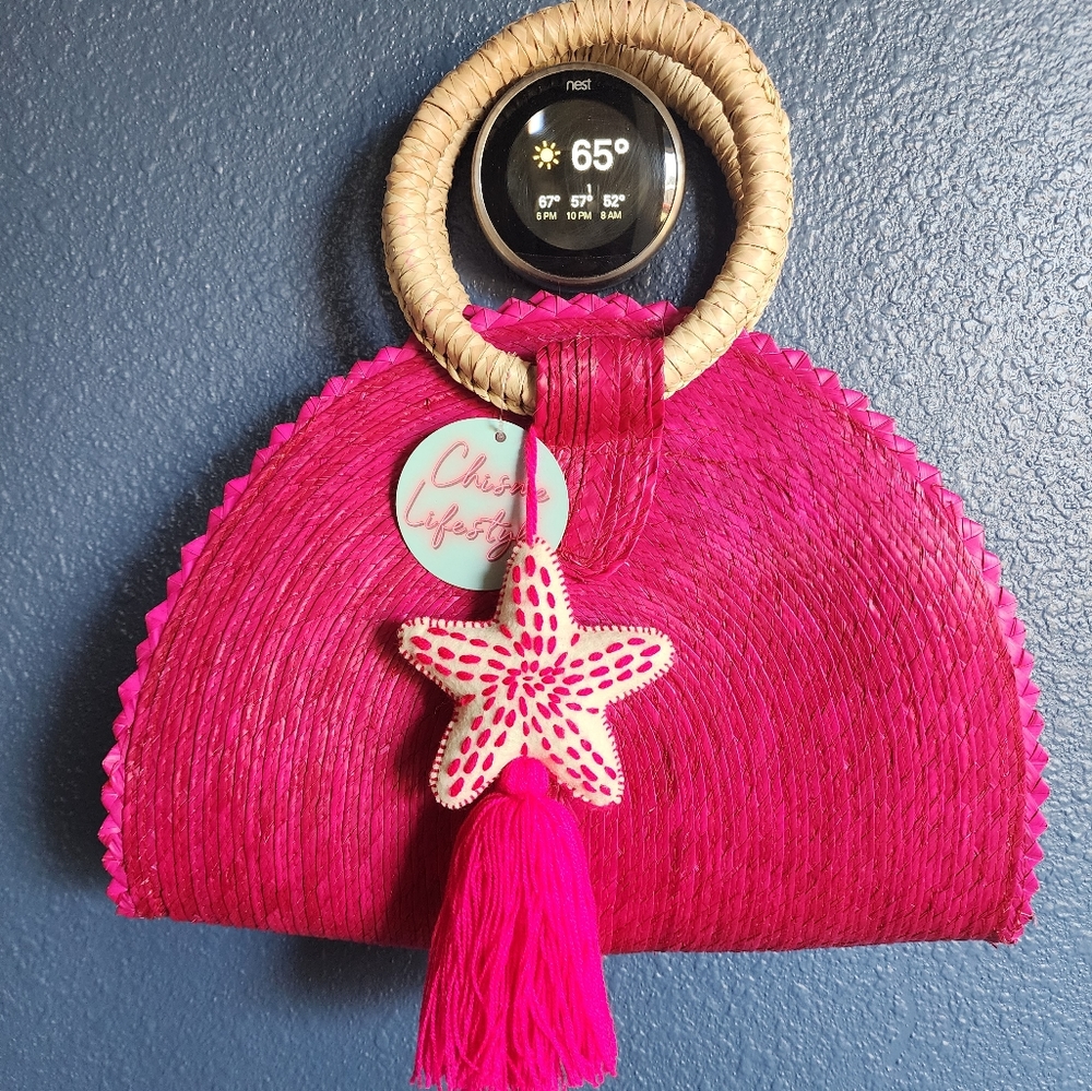 Chisme Lifestyle Hand Woven Crescent Purse in Fushia